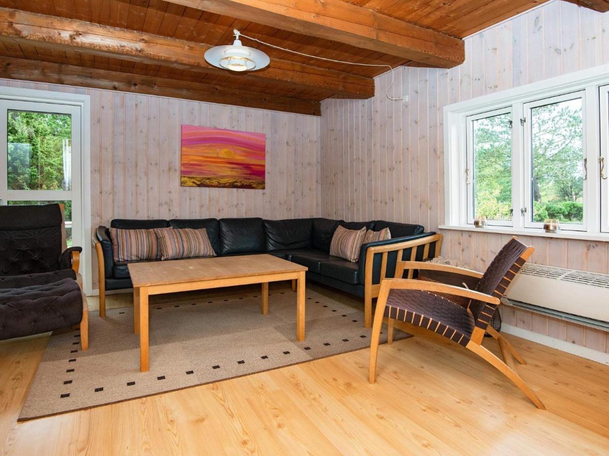6 Person Holiday Home In R M Vesterhede Exteriör bild