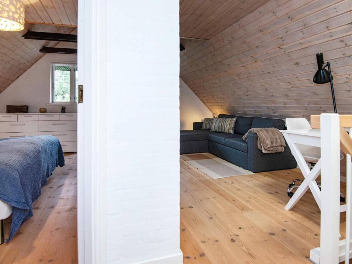 6 Person Holiday Home In R M Vesterhede Exteriör bild